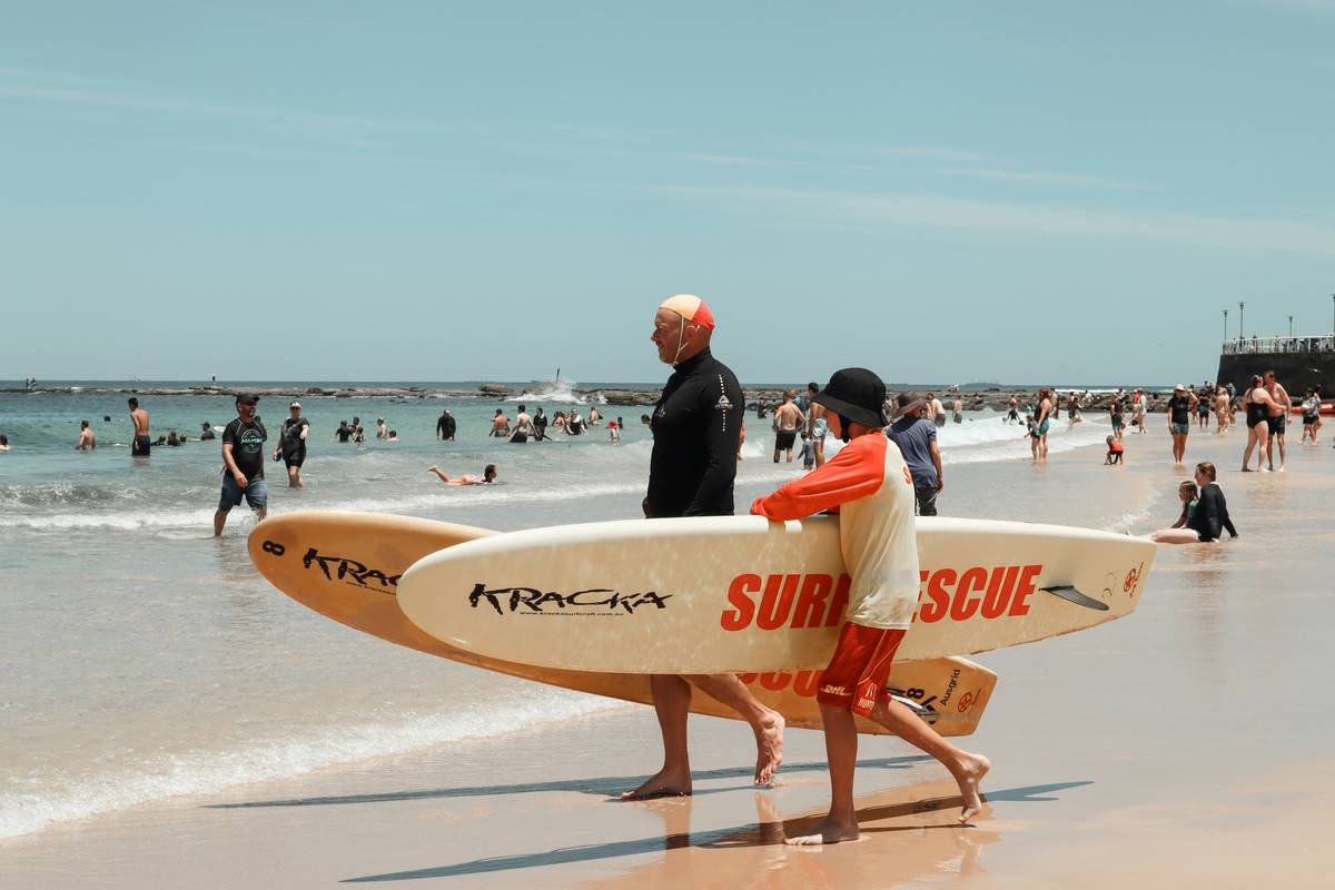 The Ultimate Guide to Surfboard Transit: Protect Your Board While Traveling