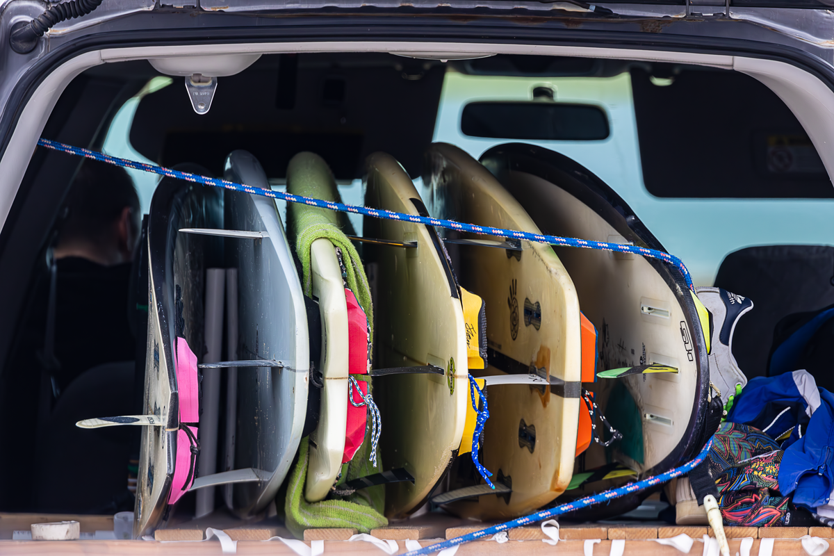 The Ultimate Guide to Vault Luggage Options for Surf Travelers Who Refuse to Break Boards (or Bank Accounts)