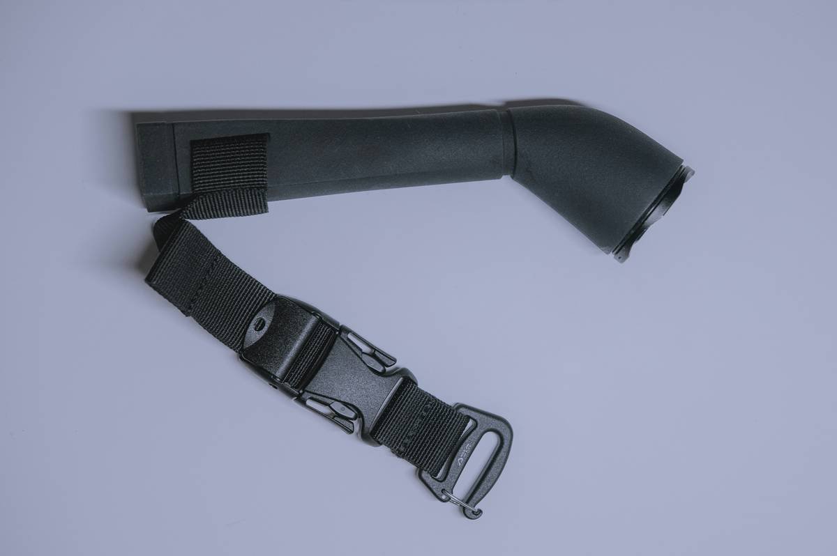 Why Your Surfboard Bag Needs a Vault Shoulder Strap (And How to Use It Right)